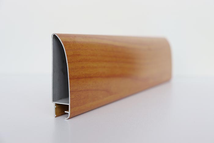 青山湖門業(yè)鋁型材生產(chǎn)廠商